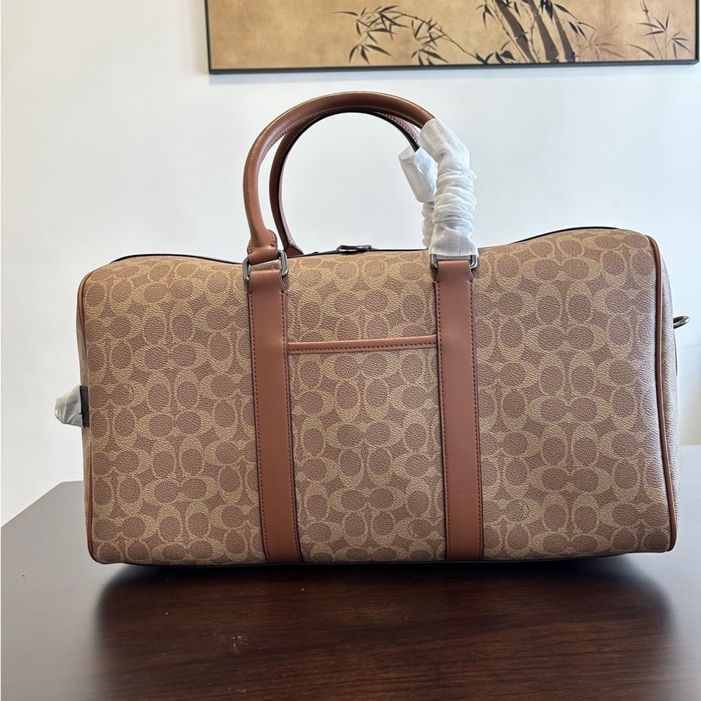 Coach Snoopy Collab Handheld Weekender Bag - Picture 8 of 8